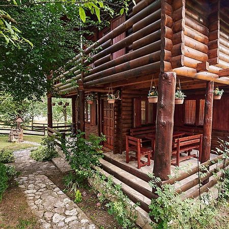 Country House Brijest 콜라신 외부 사진