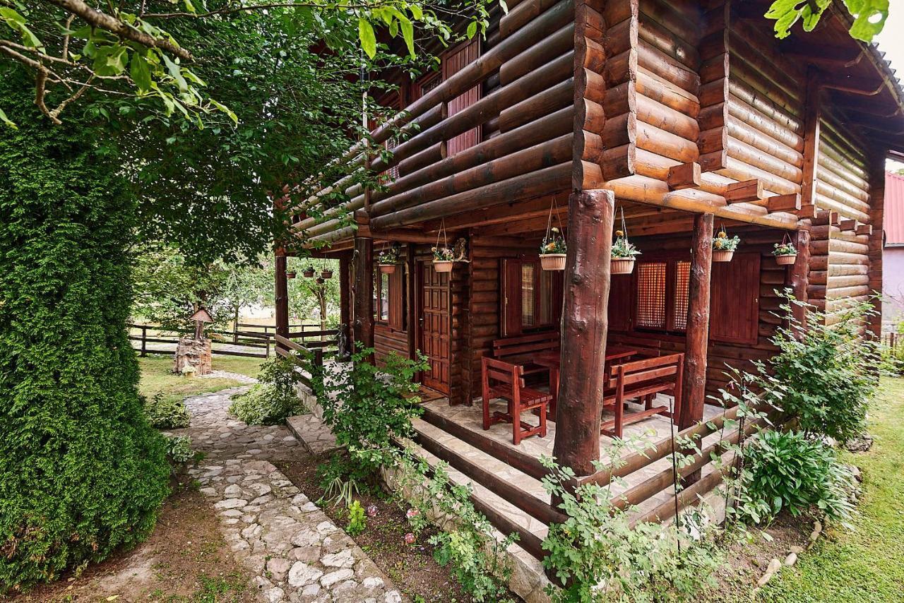 Country House Brijest 콜라신 외부 사진